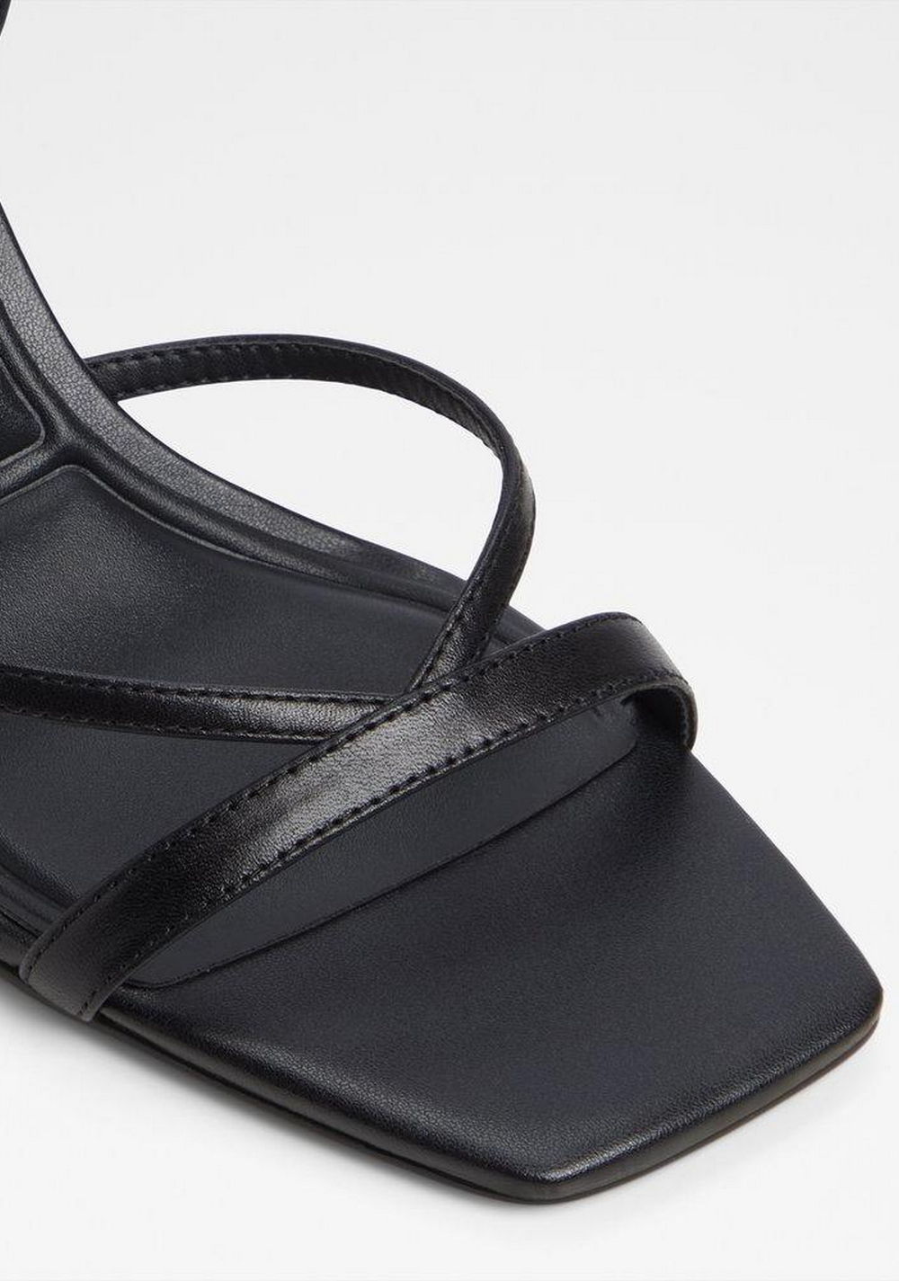 Sandalias en Piel Tacón Bloque Stellare Aldo 5