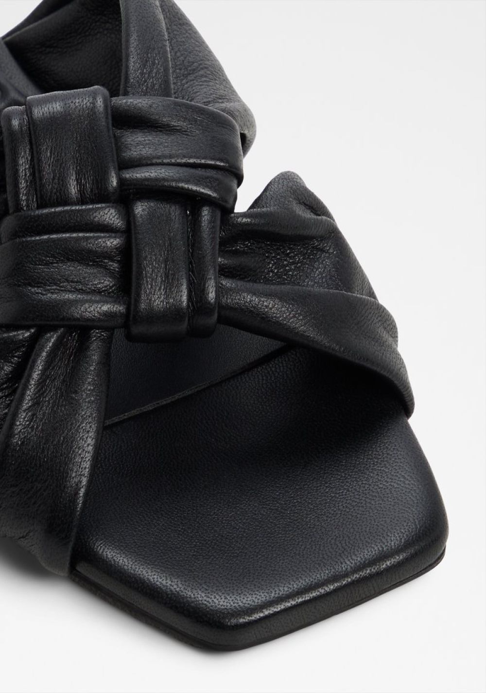 Sandalias Planas Henrielle-in Aldo 5