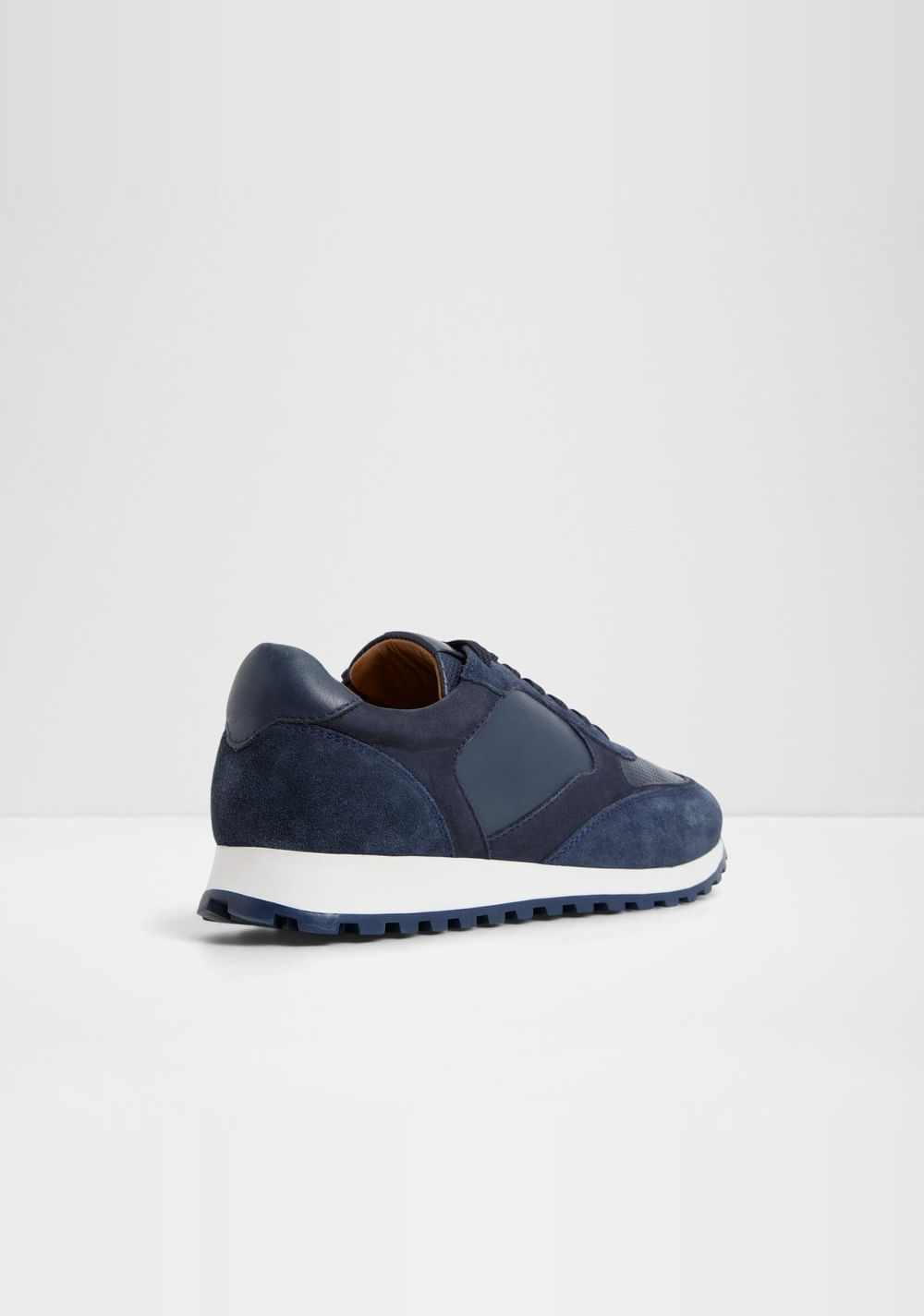 Zapatos Deportivo en Piel Gordo Aldo 2