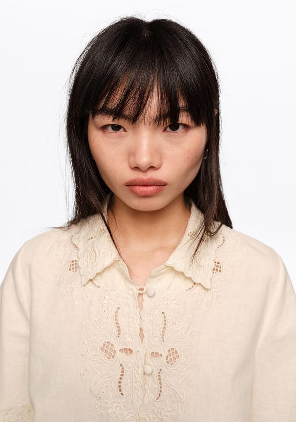 Camisa Bordados Lino Algodon Beige Bimba y Lola