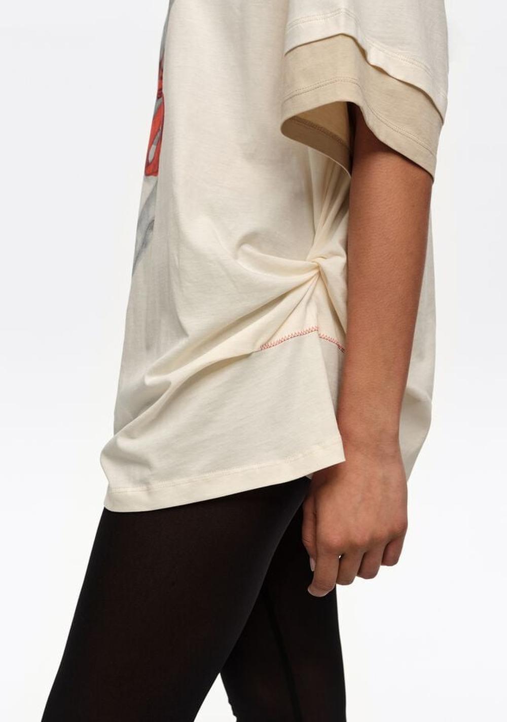 Camiseta Fruncida con Logo Bailarinas Bimba y Lola