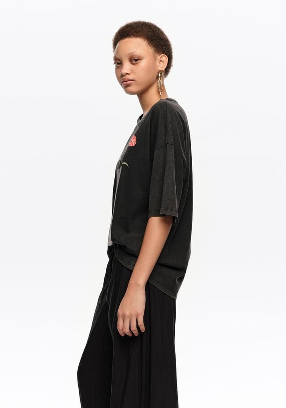 Camiseta con Logo Flores Bimba y Lola