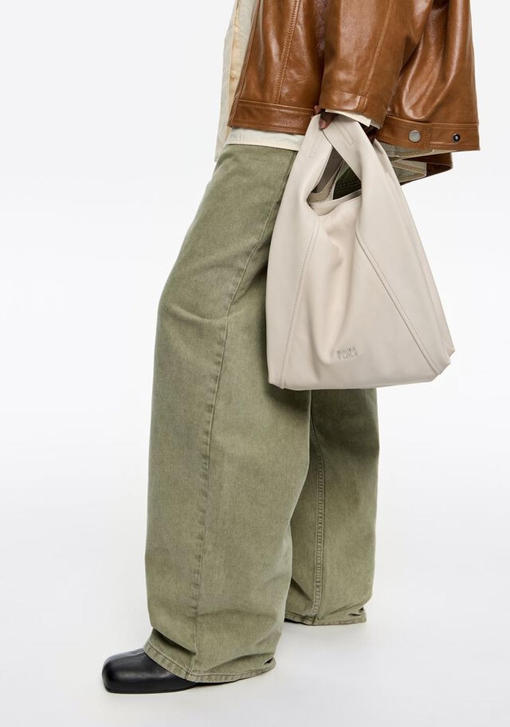 Cartera Paper Mediano Efecto Piel Bimba y Lola