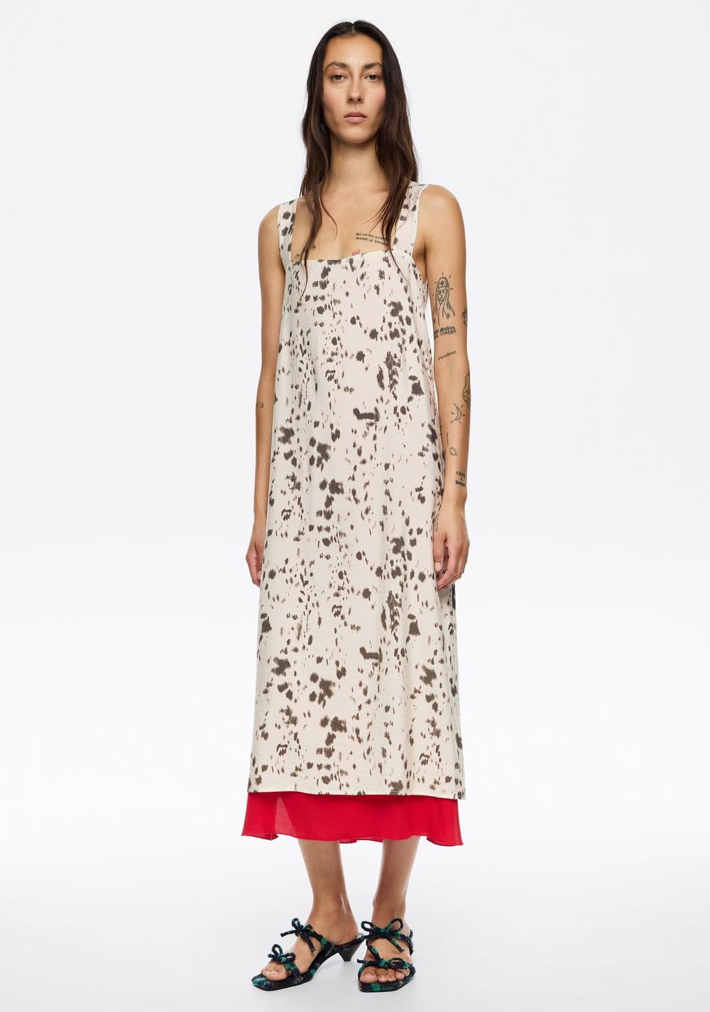 Vestido Recto Bajo Contraste Bimba y Lola