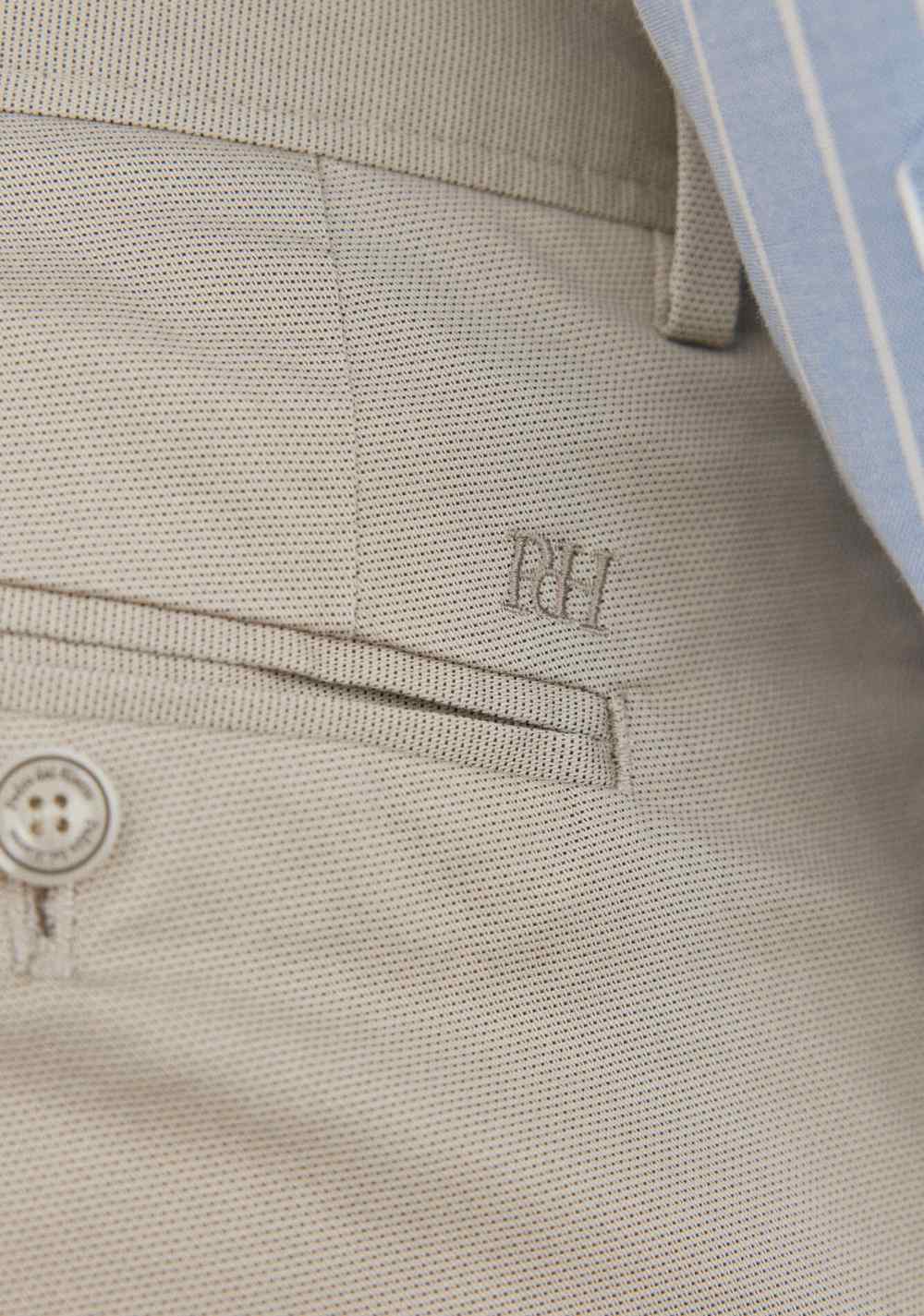 Pantalón Chino Slim Fit con Print Cortefiel 3