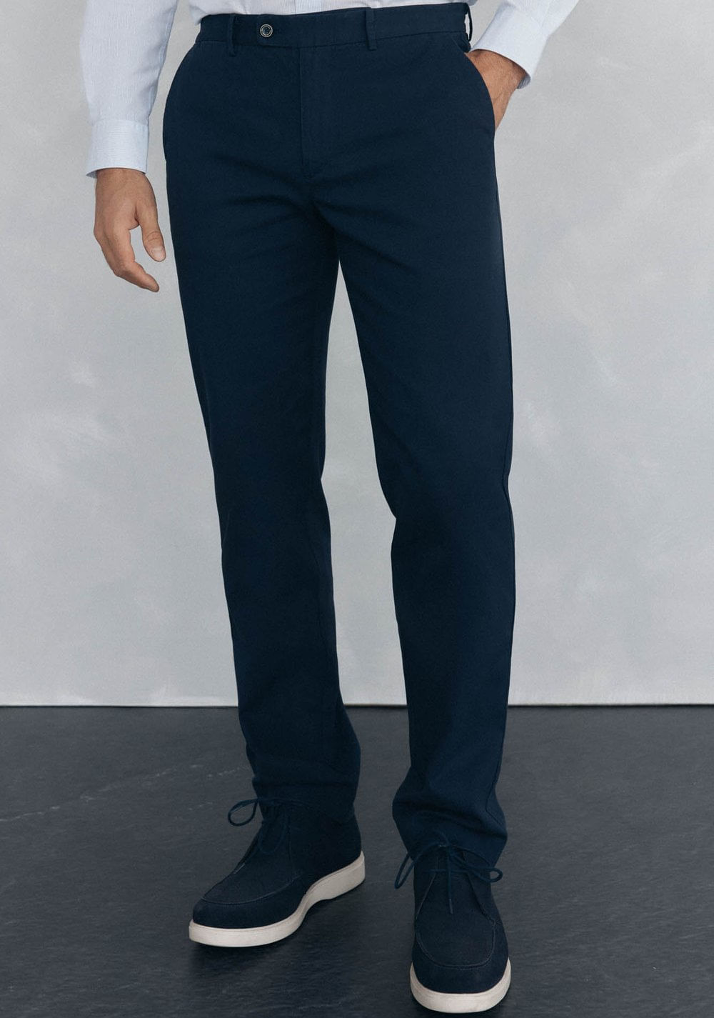 Pantalón Chino Textura Regular Fit Cortefiel