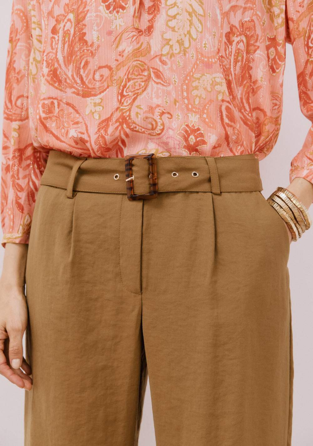 Pantalón con Cinturón Cortefiel 2