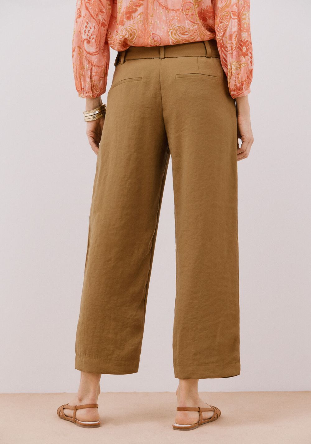 Pantalón con Cinturón Cortefiel 4