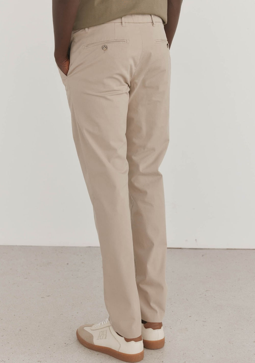 Pantalón Premium Chino Ligero Slim Fit Cortefiel 4