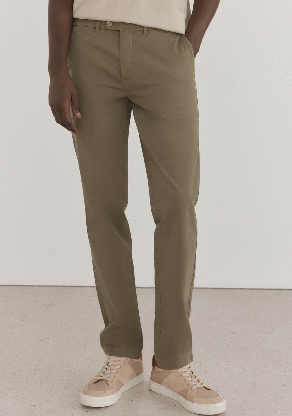 Pantalón Premium Chino Ligero Slim Fit Cortefiel