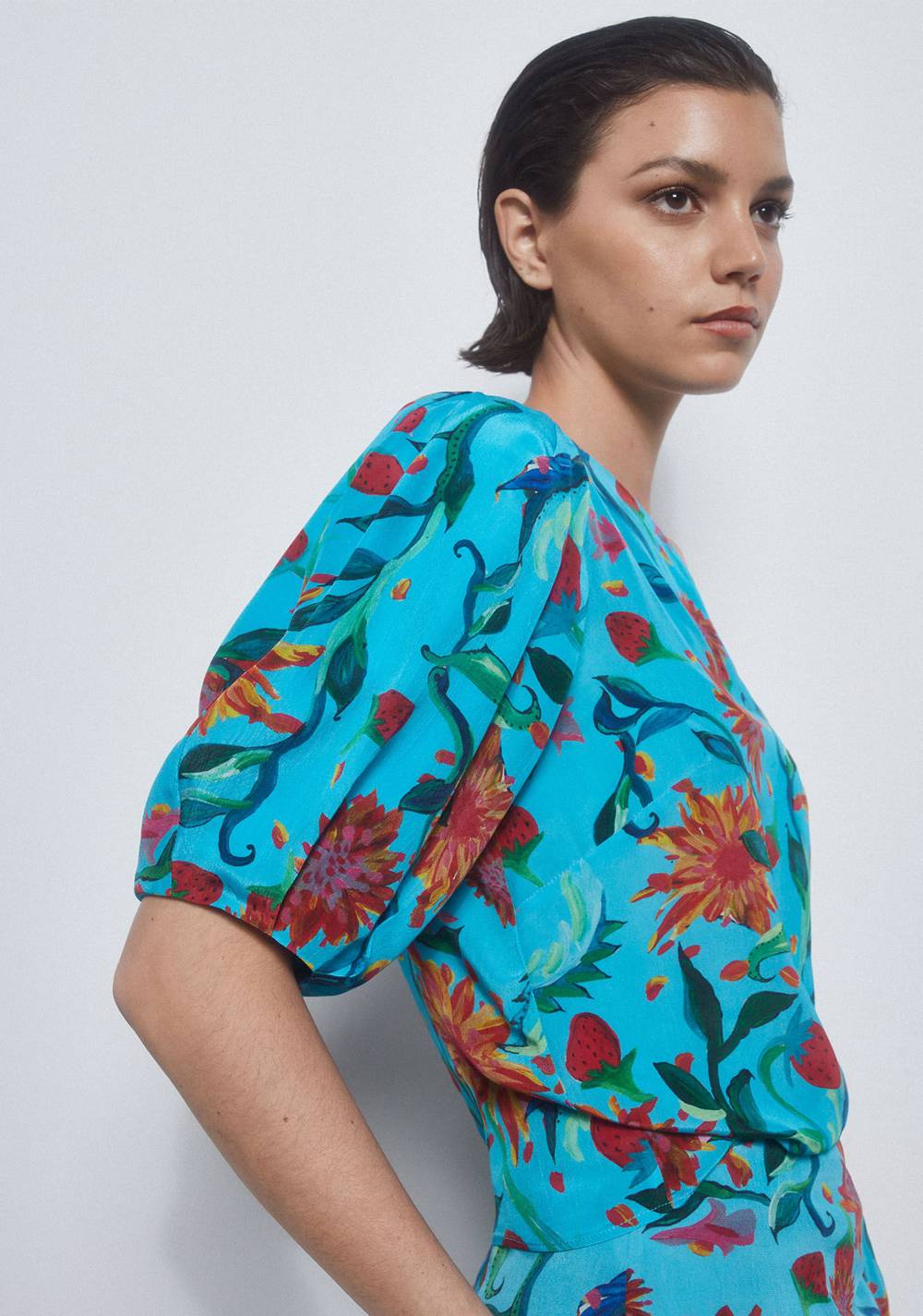 Top Asimétrico Estampado Cortefiel 5