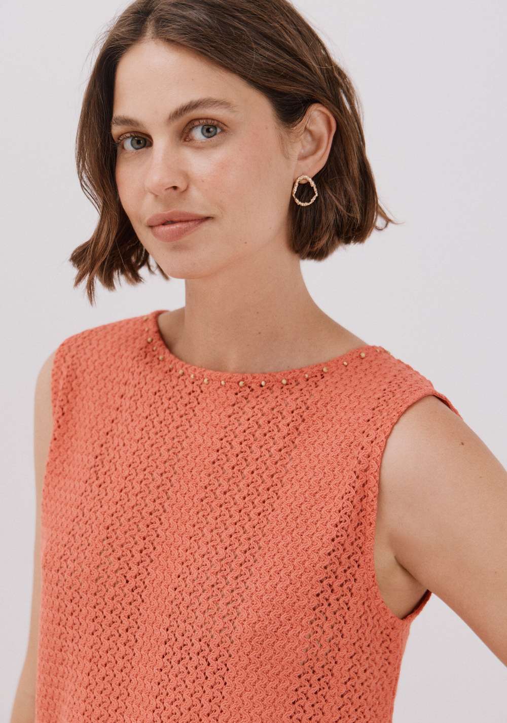 Top sin Mangas Crochet Cortefiel 2