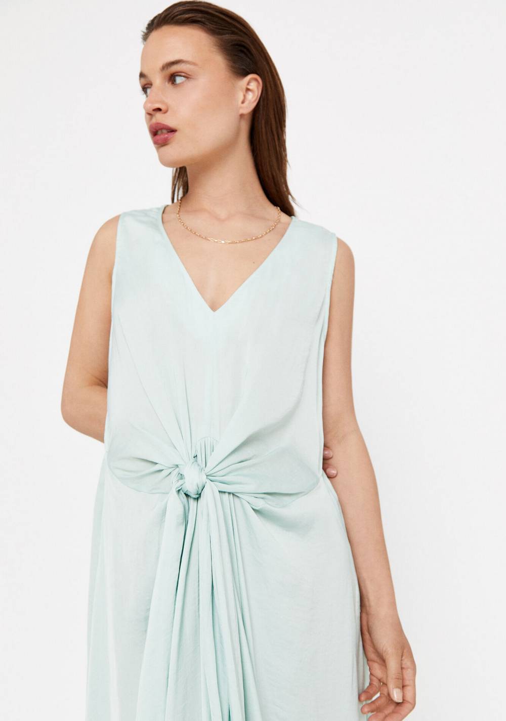 Vestido Satinado Sostenible Cortefiel 4