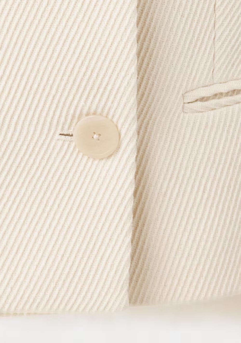 Blazer Corta Doble Botonadura Mango 6