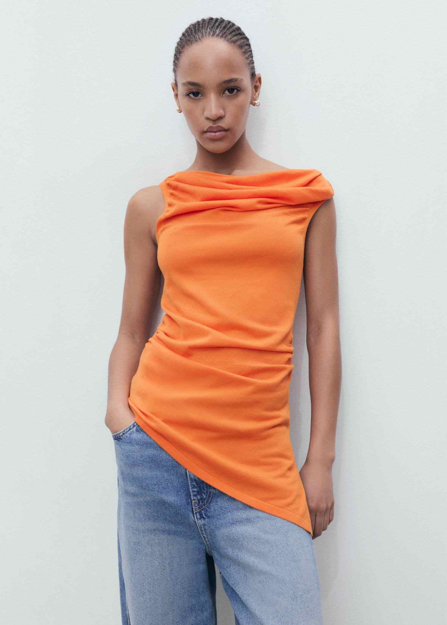 Blusa Top Punto Drapeado Mango Imagen Principal