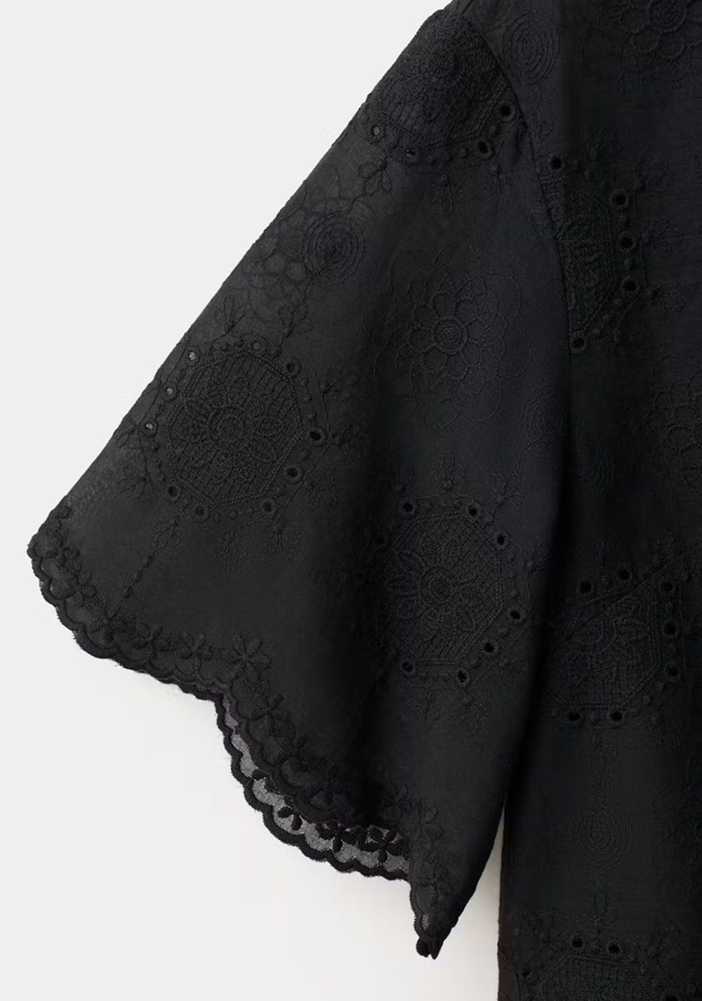 Camisa Crop Bordada Mango 7