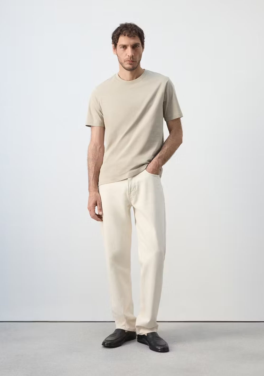 Camiseta Slim Fit 180gsm Mango 2