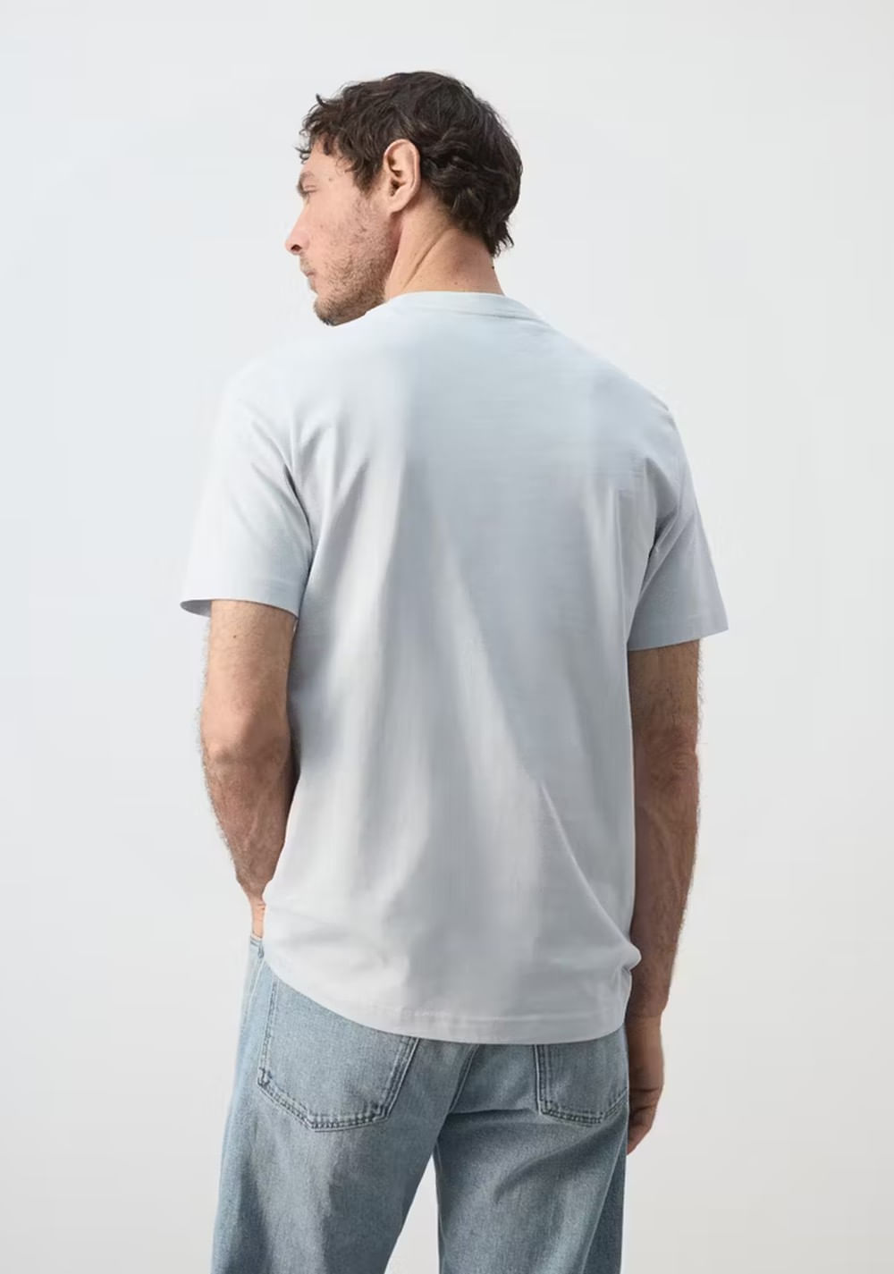 Camiseta Slim Fit 180gsm Mango 3