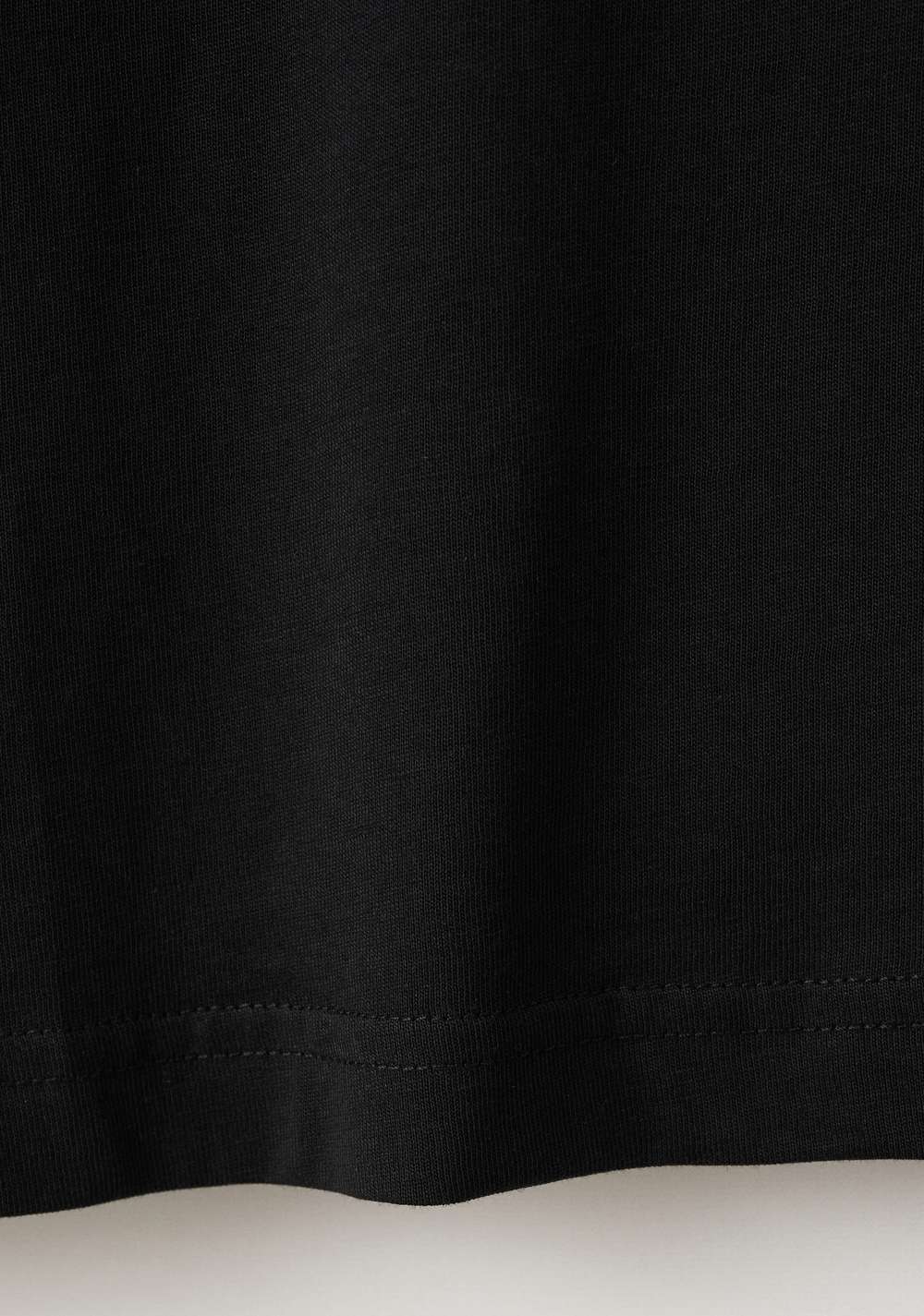 Camiseta Slim Fit Mango 4