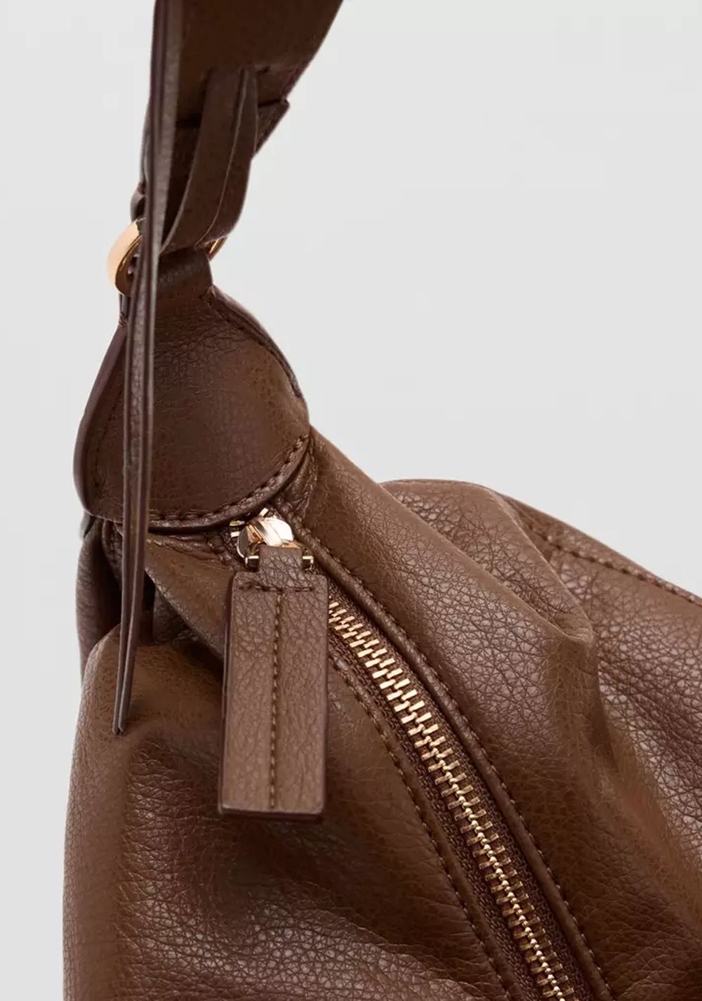 Cartera de Hombro Ovalado Mango 4