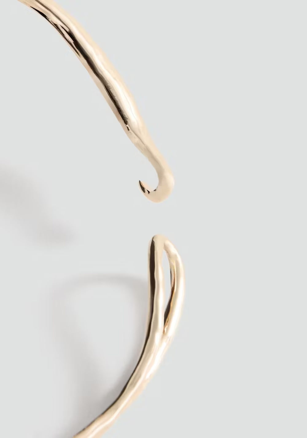 Collar Rígido Gancho Mango 3