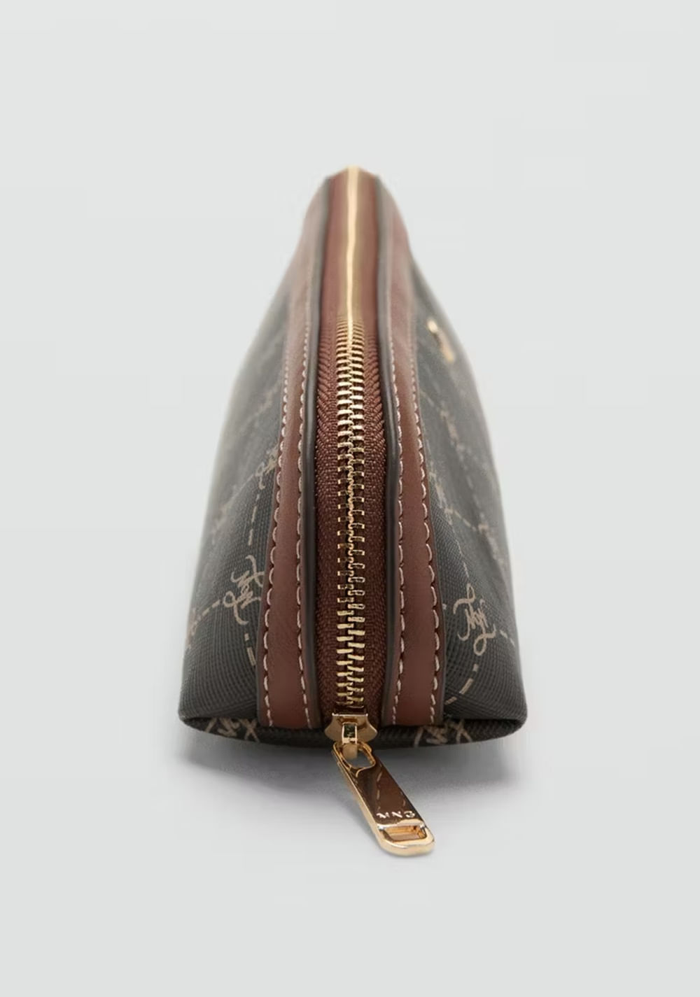 Estuche Cierre Estampado Logo Mango 3