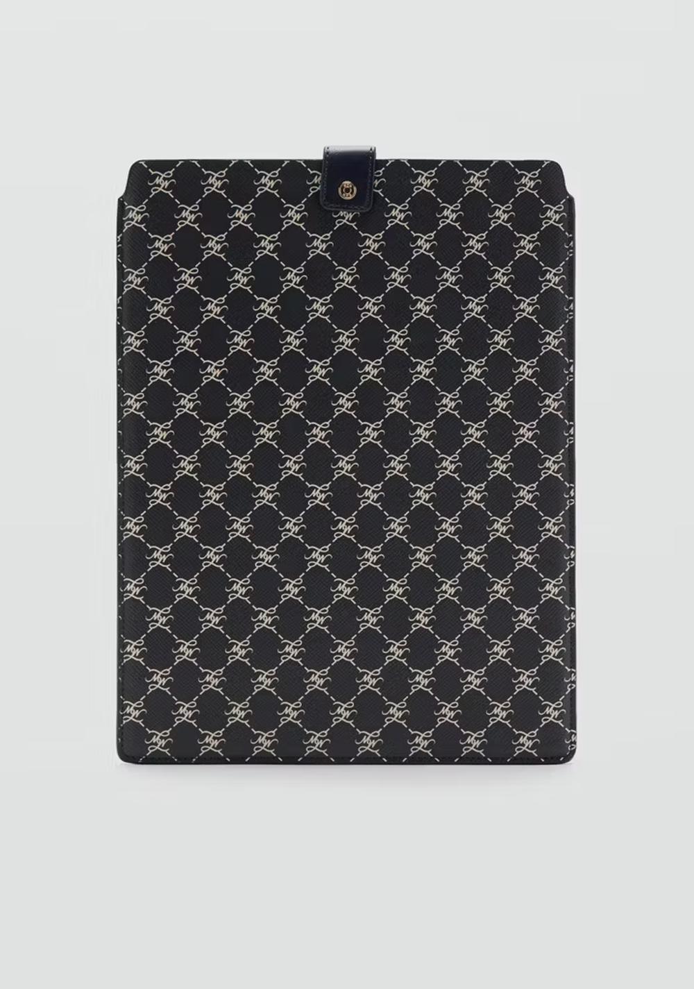 Funda Portátil Estampado Logo Mango