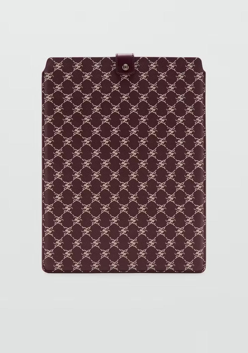 Funda Portátil Estampado Logo Mango