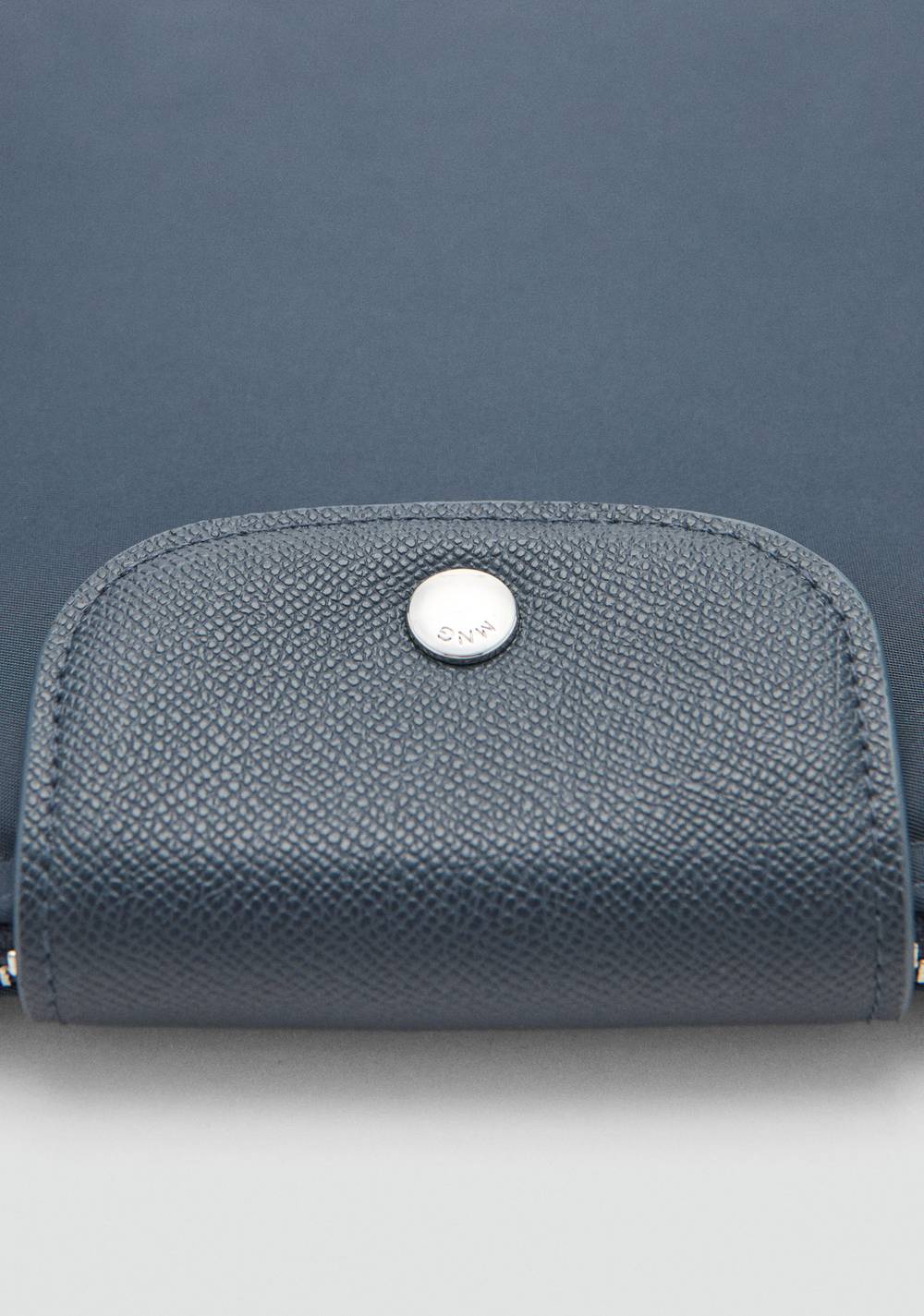 Funda Portátil Nylon Mango 3