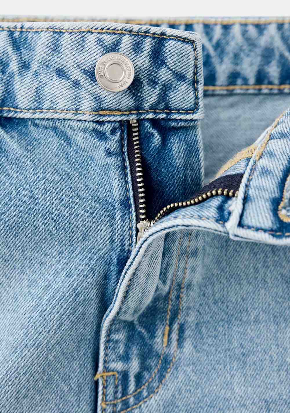 Jeans Rectos Tiro Medio Mango 6