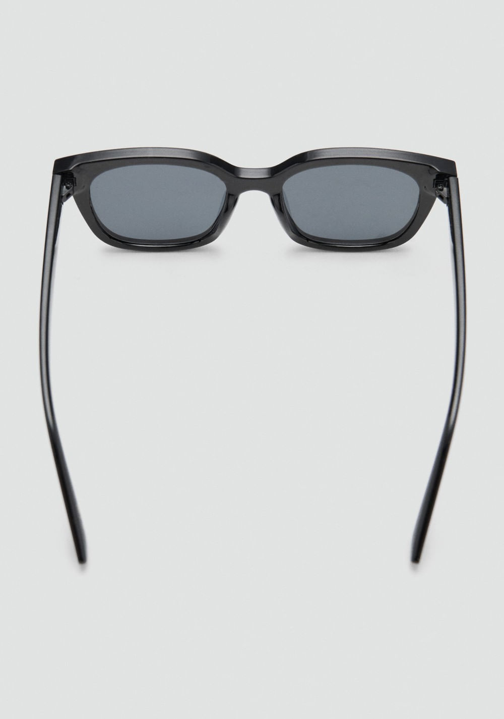 Lentes de Sol Montura Cuadrada Mango 4