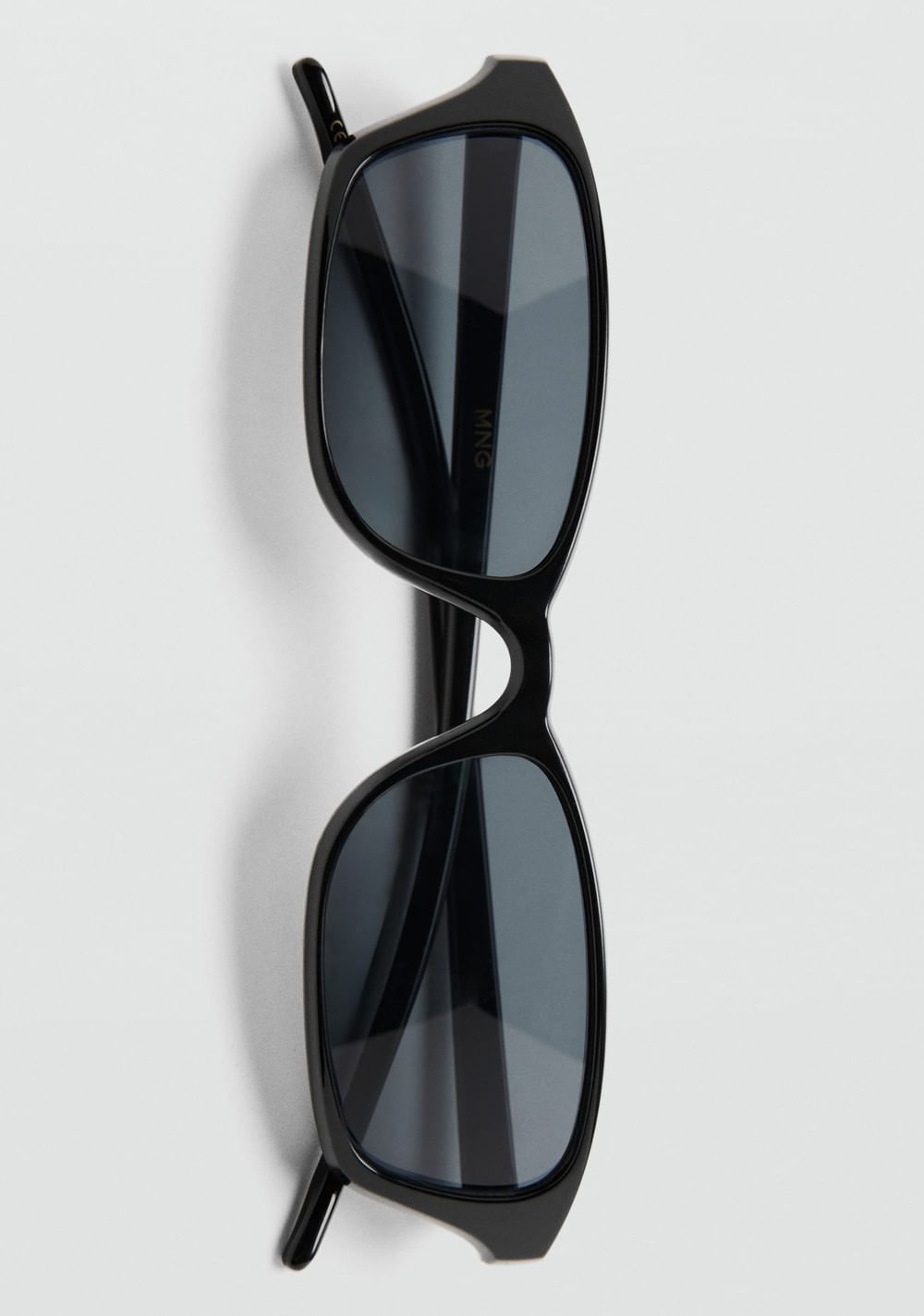 Lentes de Sol Montura Fina Mango 4
