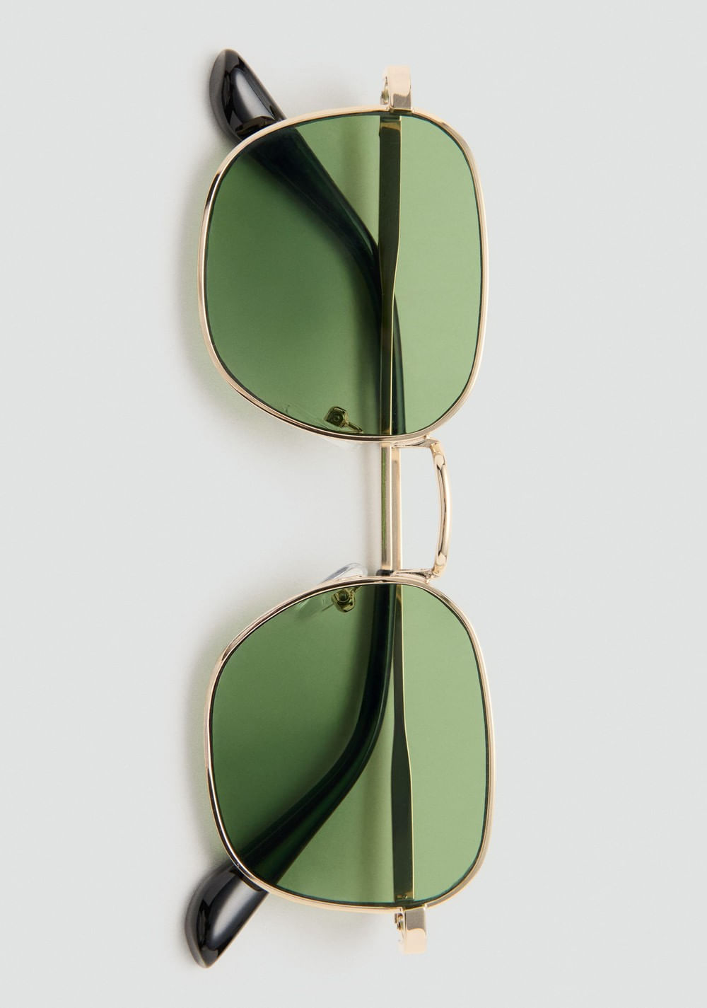 Lentes de Sol Montura Metálica Mango 4