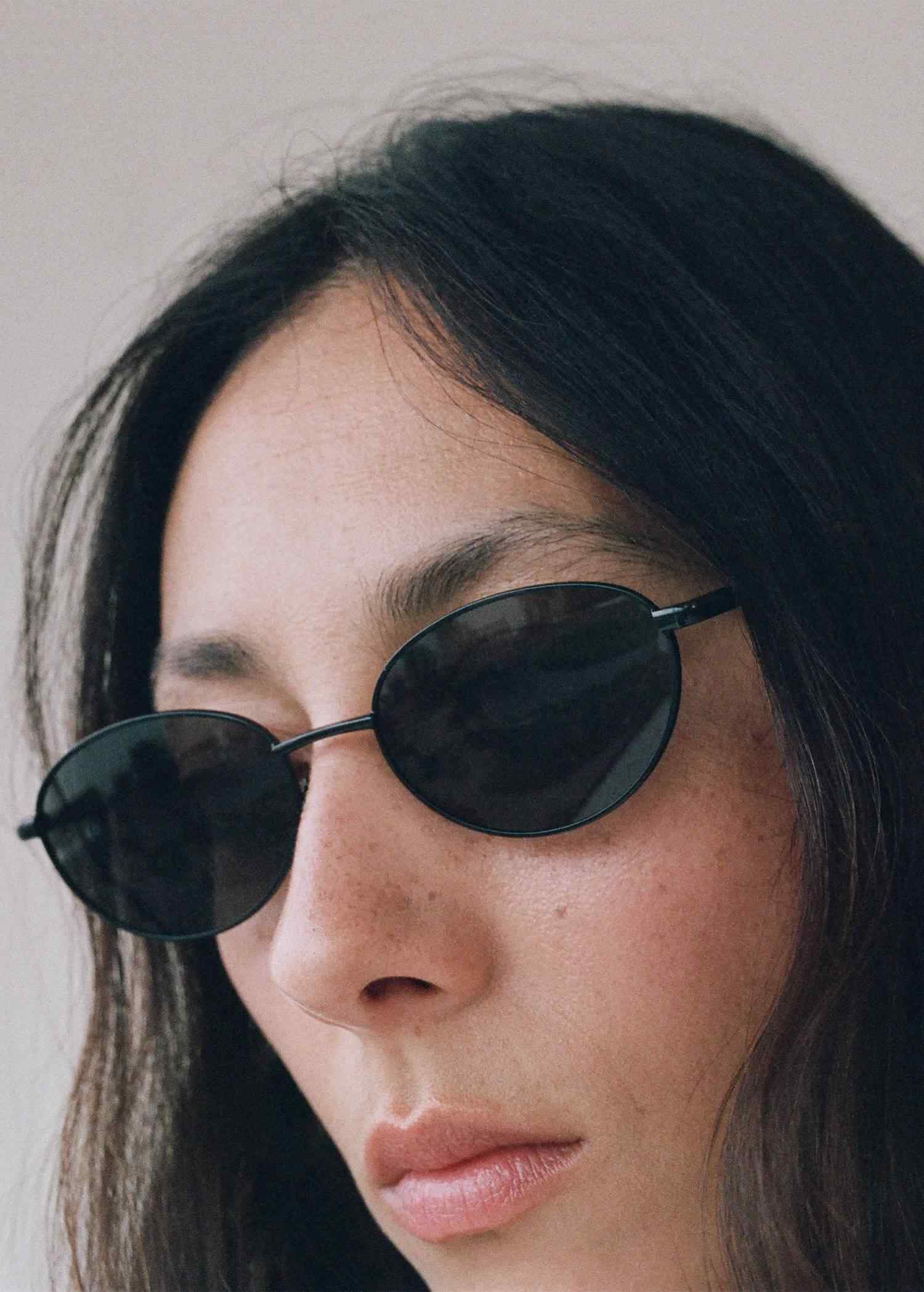 Lentes de Sol Montura Metálica Mango 5