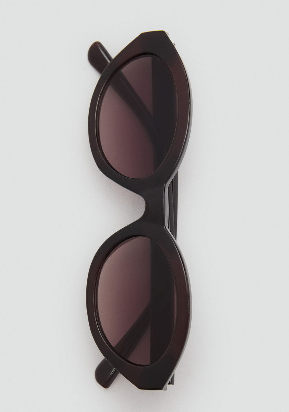 Lentes de Sol Montura Redonda Mango 4