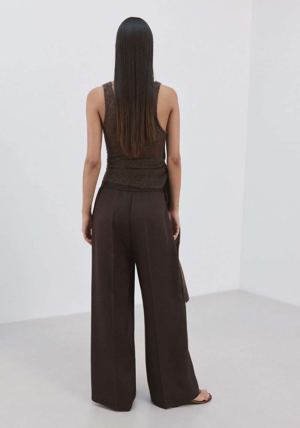 Pantalón Lyocell Tiro Alto Mango 3