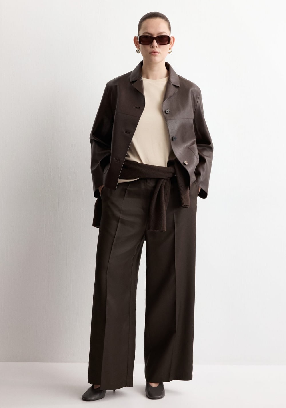 Pantalón Lyocell Tiro Alto Mango 6
