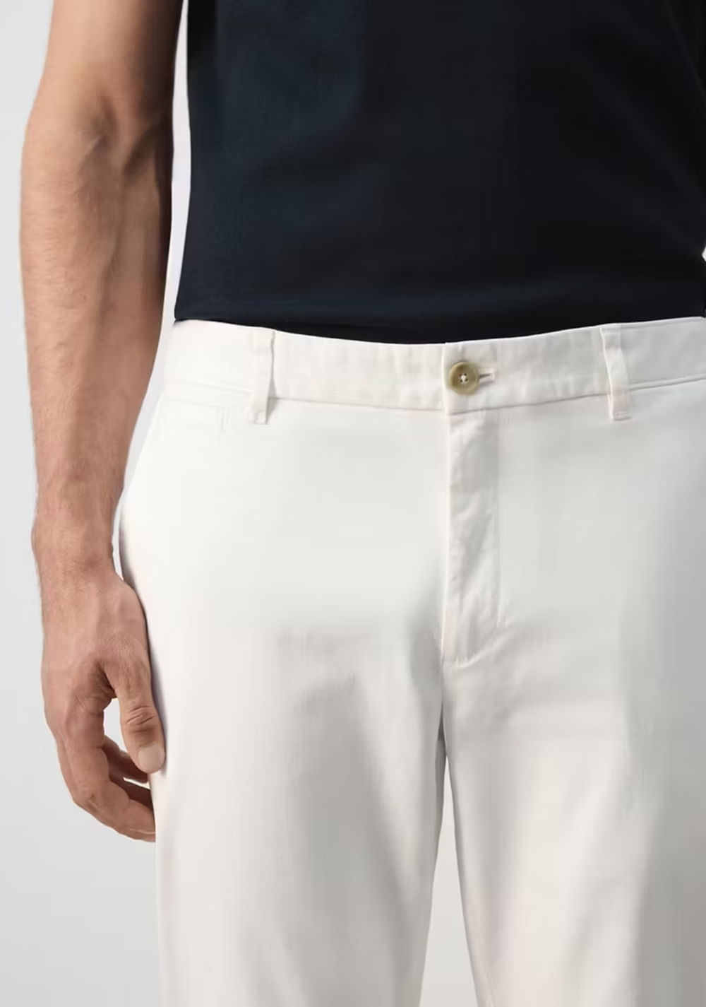 Pantalón Prato Chino Cropped Tappered Mango 4