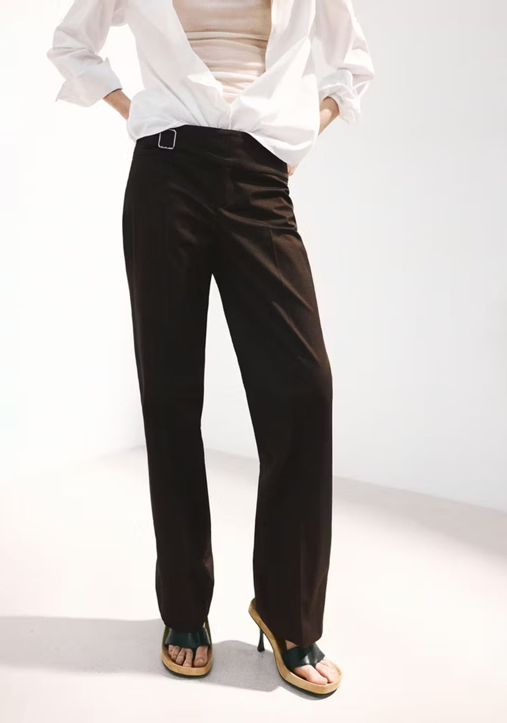 Pantalón Recto Cinturón Mango Imagen Principal