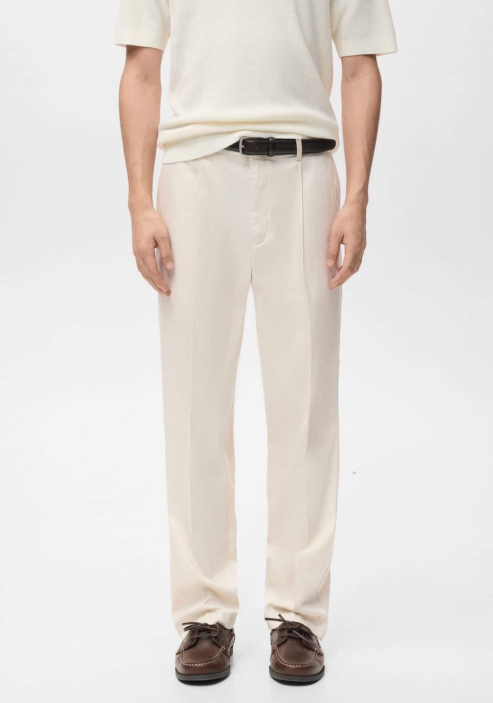 Pantalón Regular Fit Fluido Pinzas Mango Imagen Principal