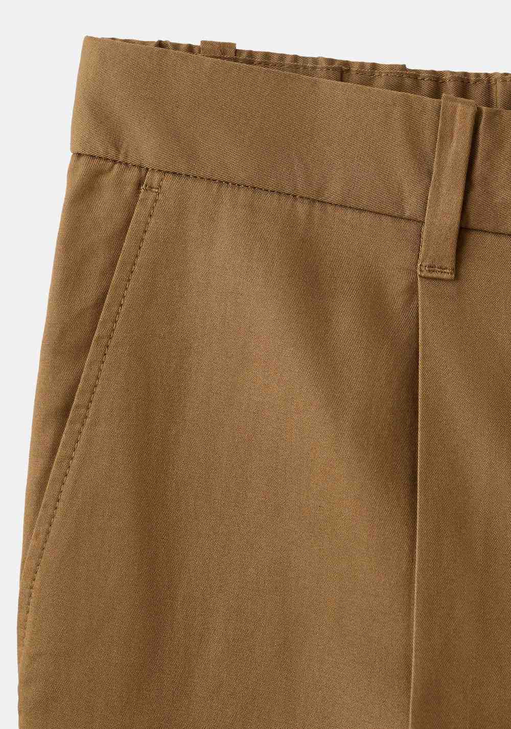 Pantalón Regular Fit Fluido Pinzas Mango 8