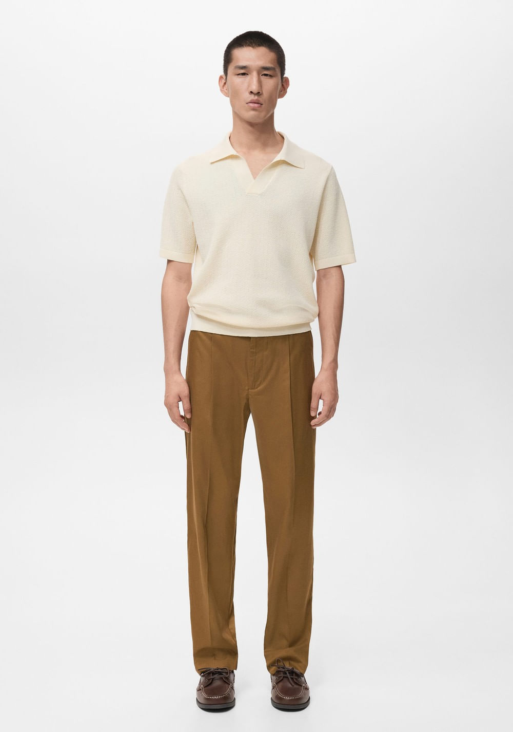 Pantalón Regular Fit Fluido Pinzas Mango 2