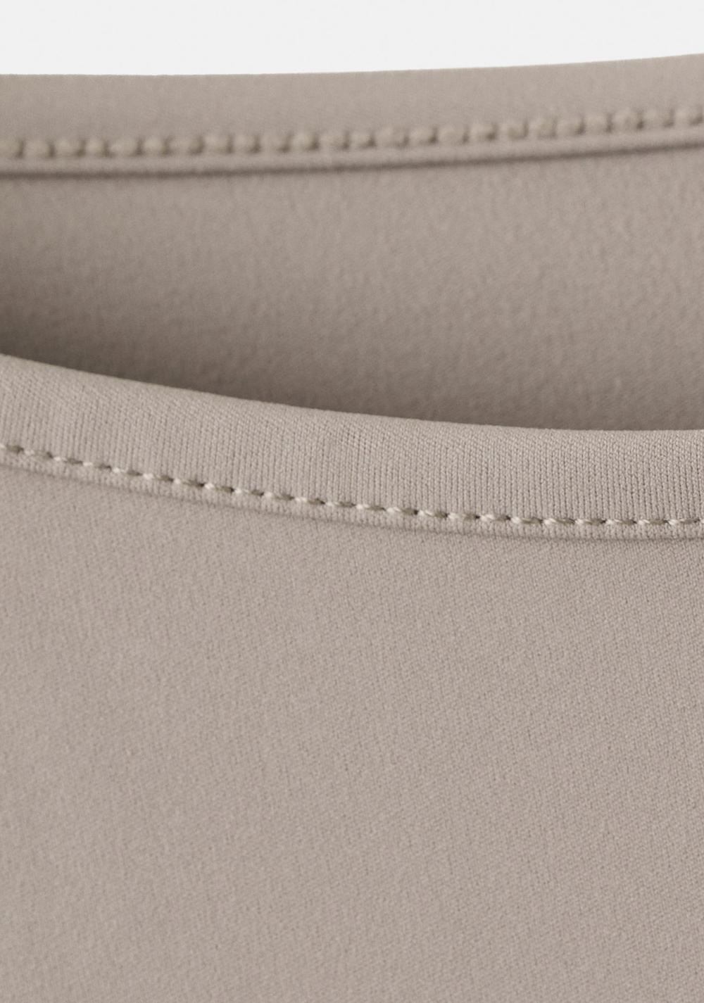 Top Crop Entallado Mango 7