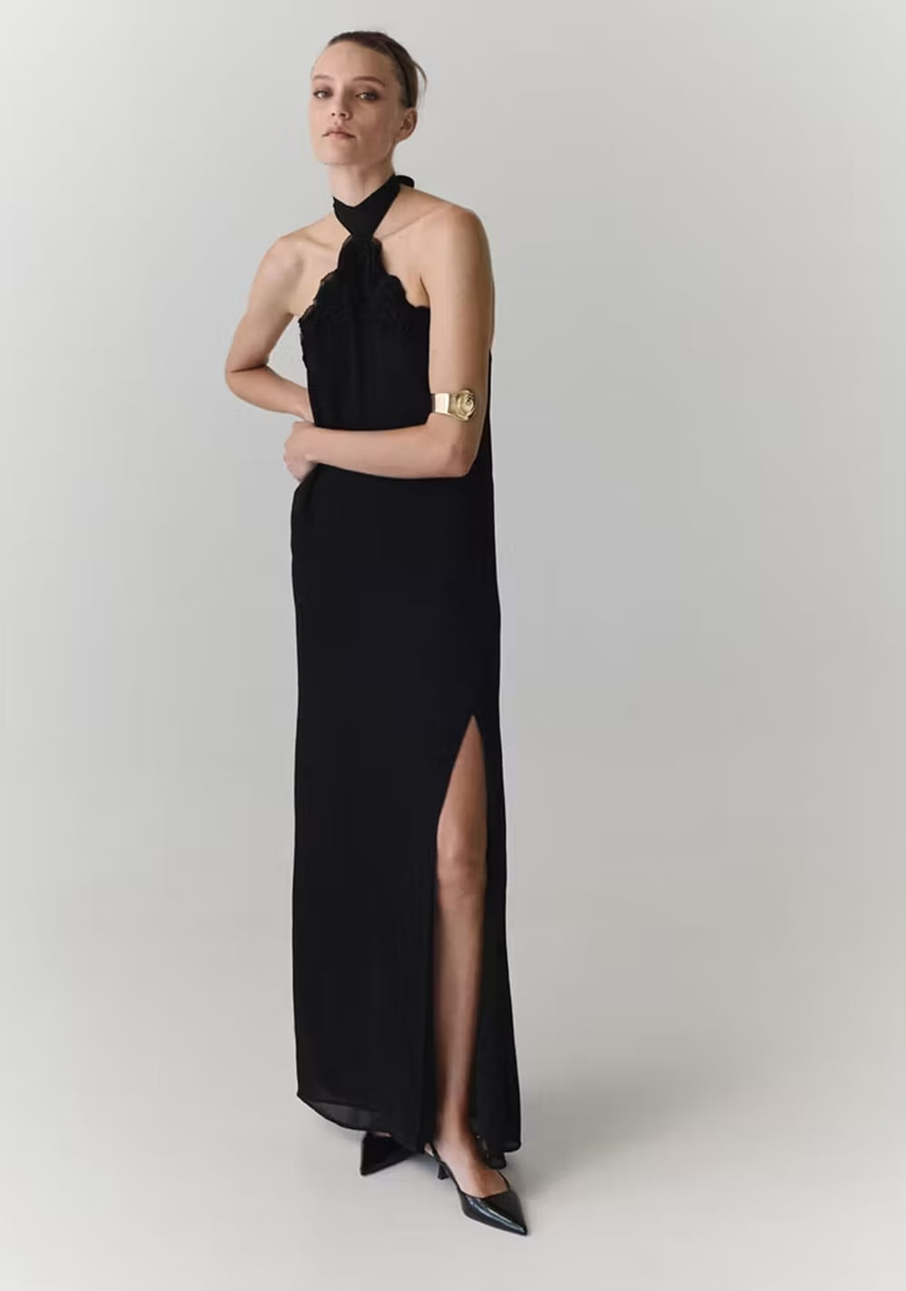Vestido Halter Detalle Flores Mango