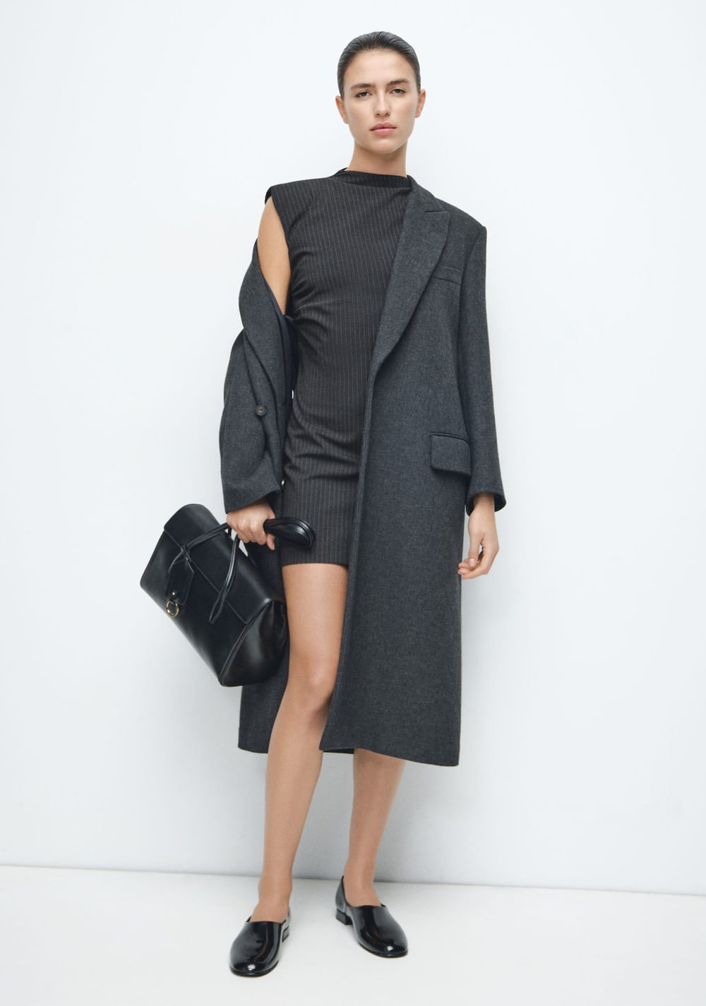 Vestido Raya Diplomática Cut Out Mango