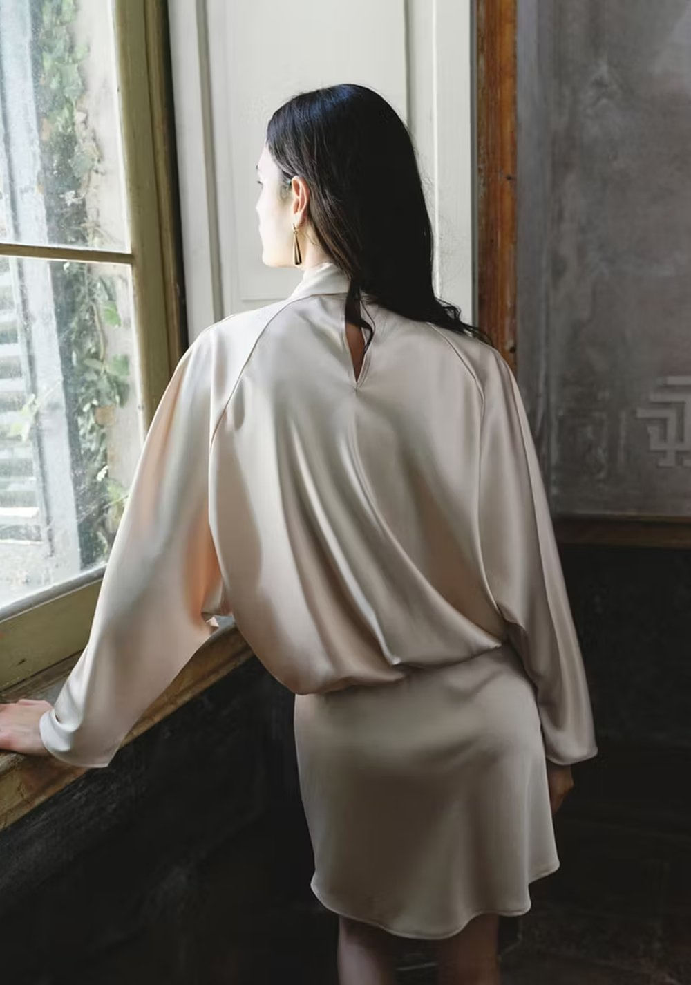 Vestido Satinado Lazada Mango 3