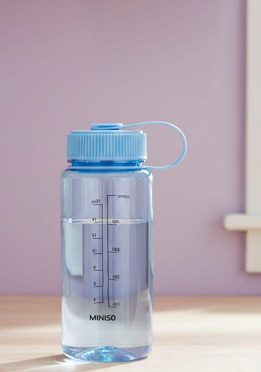 Termo con Tapa Plástico 650 Ml Miniso Unisex - Vista 3