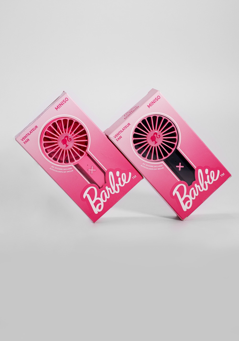 Ventilador de Mano Colección Barbie Miniso