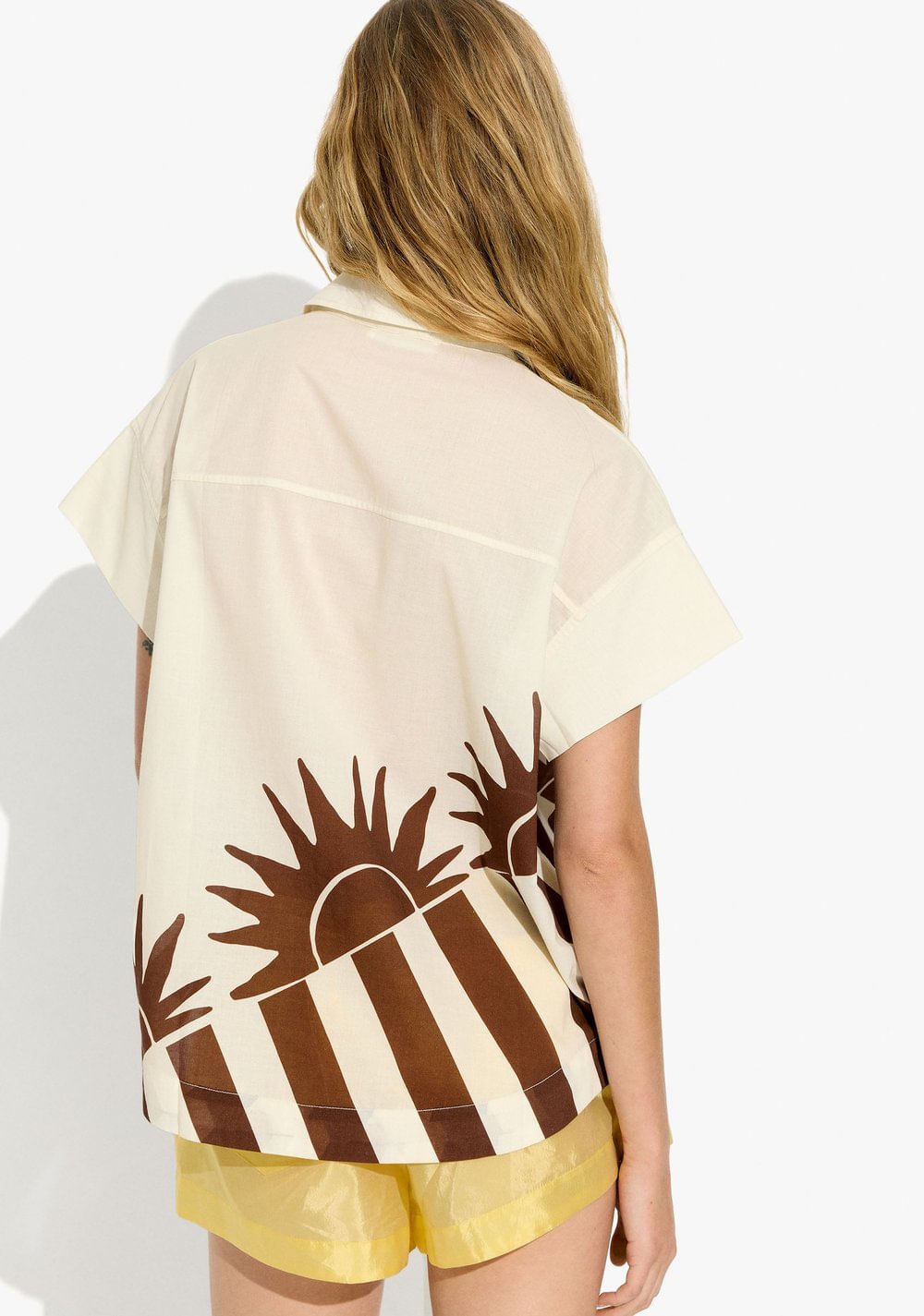 Blusa con Estampado de Soles Parfois 3