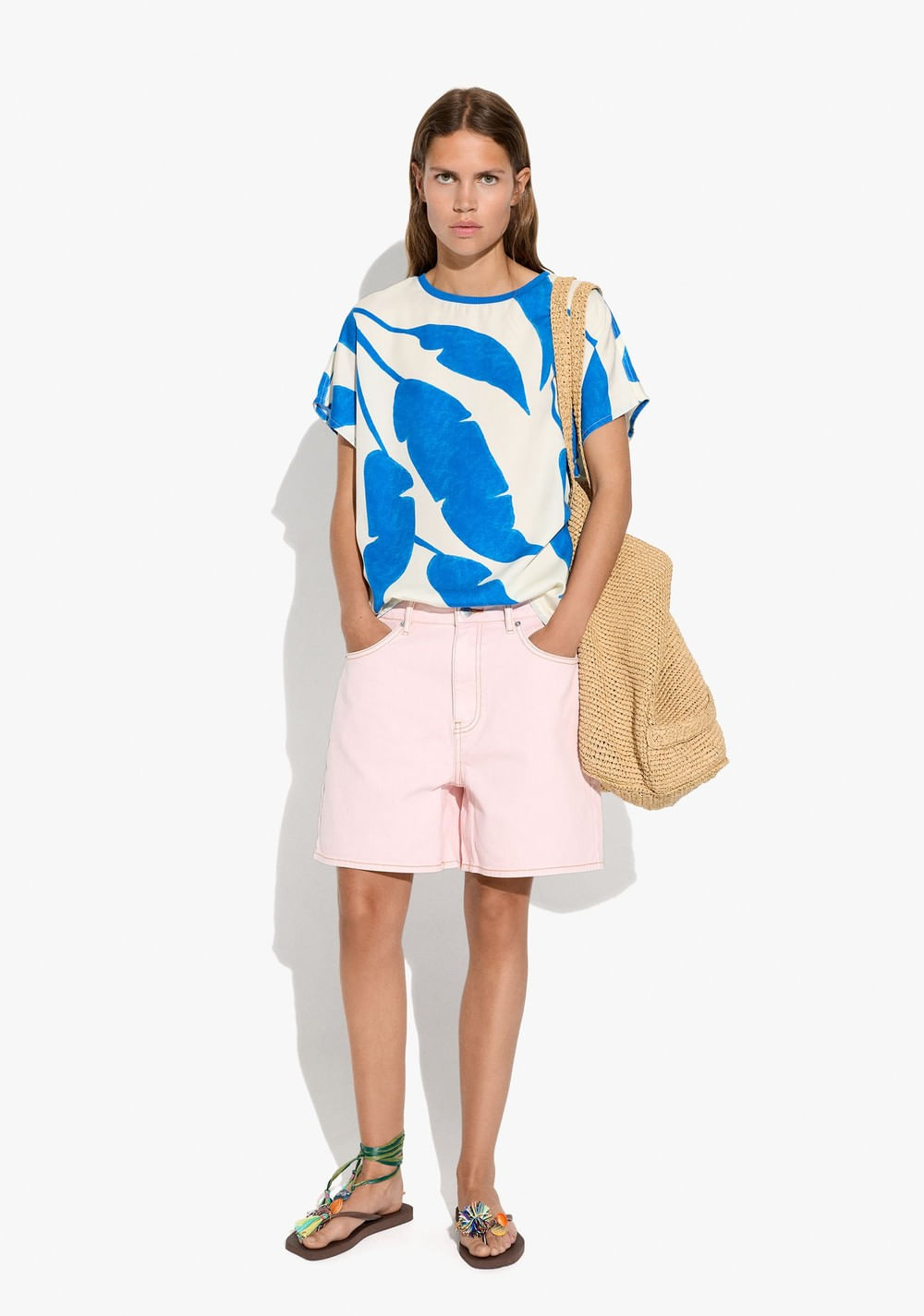 Camiseta Estampado de Hojas Parfois 5